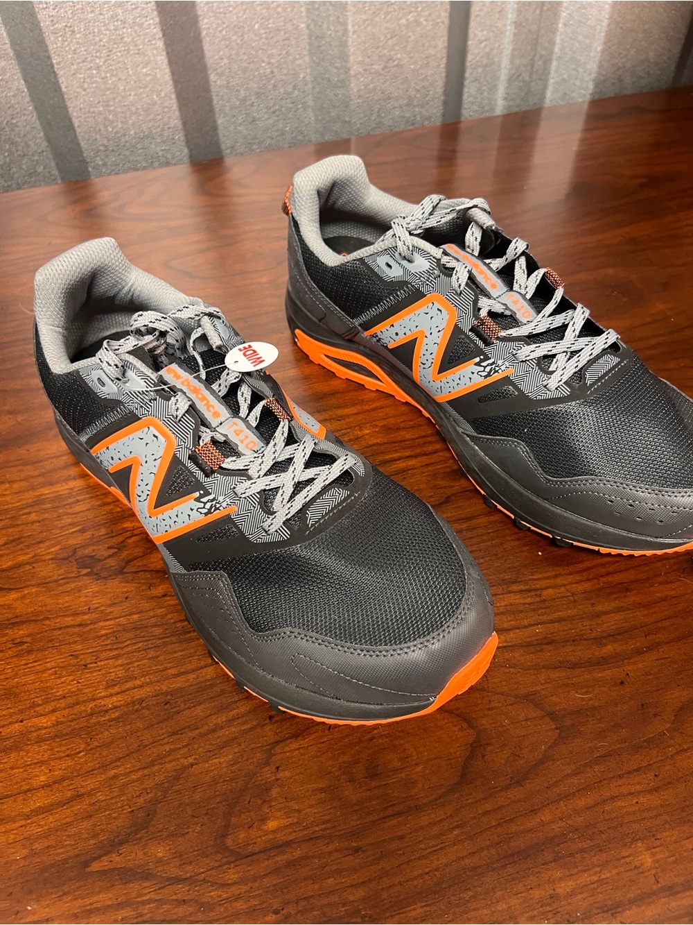 New Balance Men's 13 Gray and Orange Athletic Running Shoes 410v8 Trail Sneakers